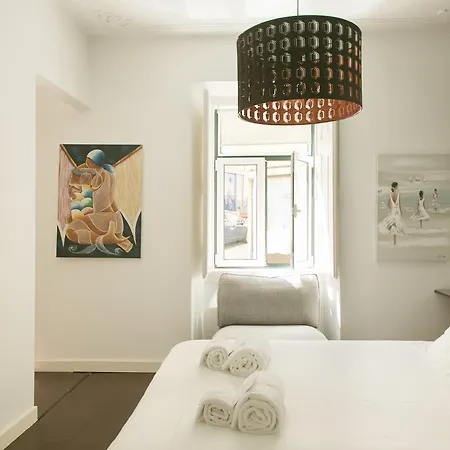 Apartamento Bright And Cosy With Terrace, Graca District